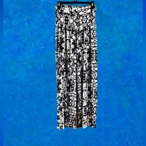 Body Central M Black and White Floral Palazzo Pants EUC